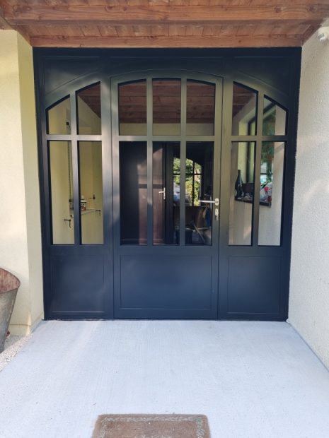 Porte vitrée 10